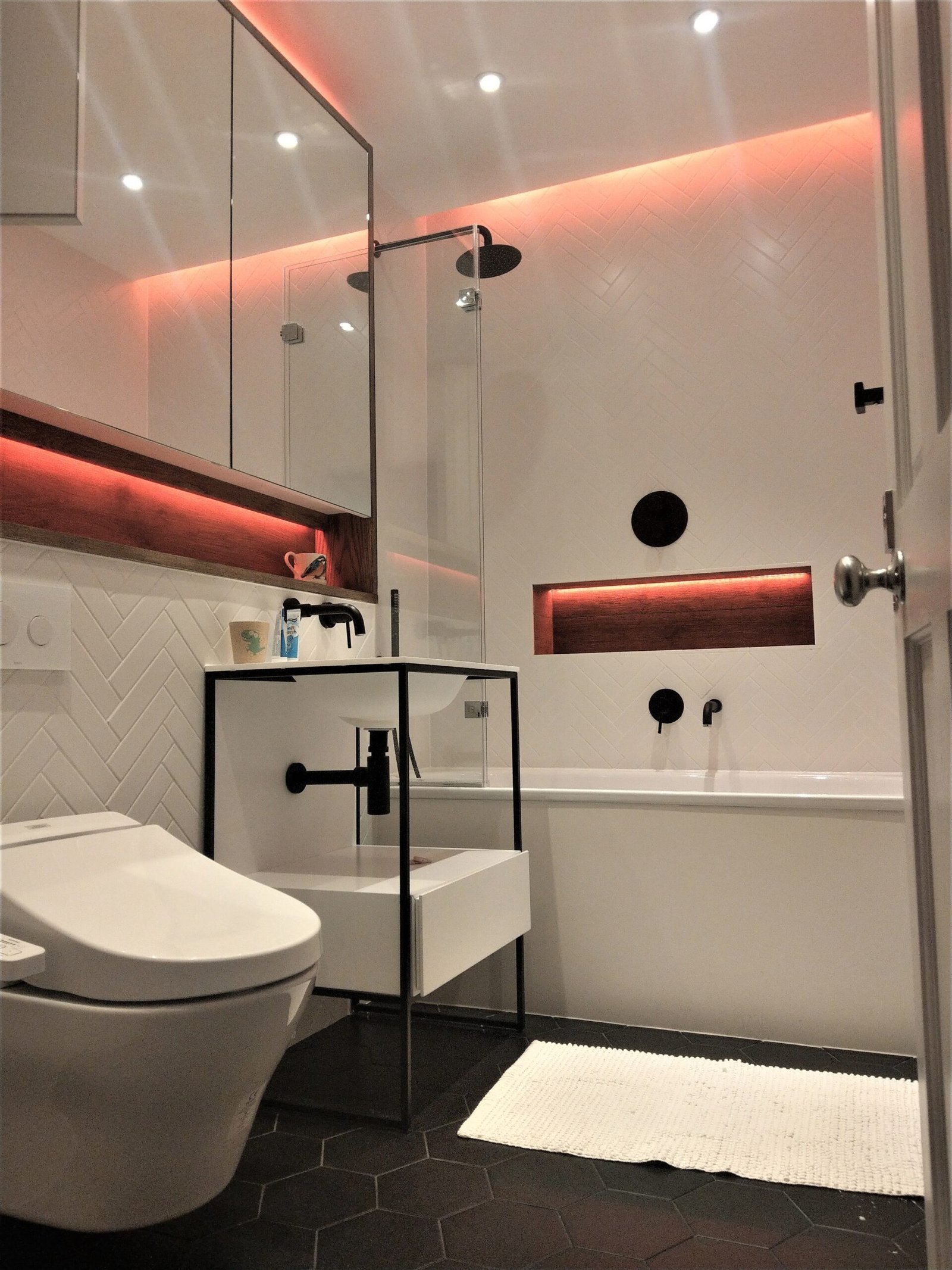 Craft and care — detail done properly in a premium bathroom.
