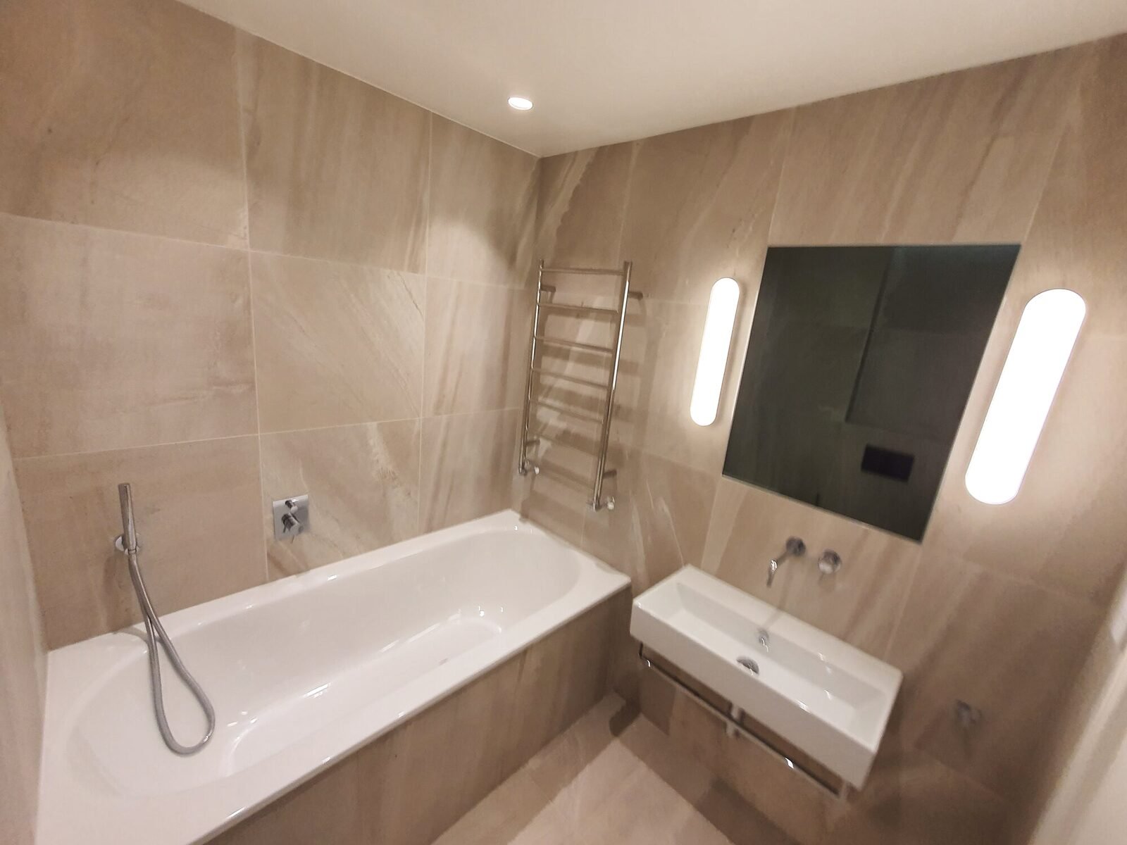 Refurbished bathroom, Belgravia mansion-block apartment